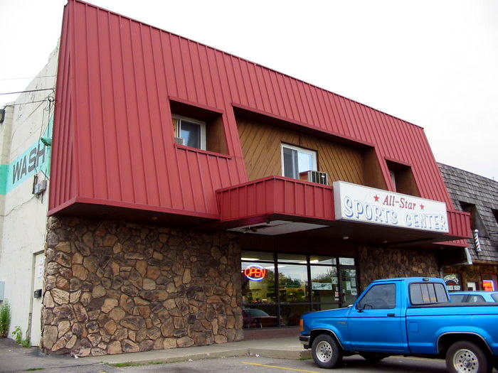 Centre Theatre - June 2002 Photo (newer photo)